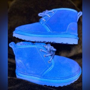 UGG Unisex-Child Neumel Ii Boot, Naval Blue, 12 Little Kid